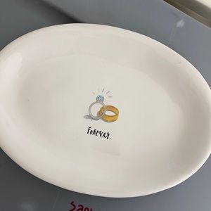 Rae Dunn Ring holder.